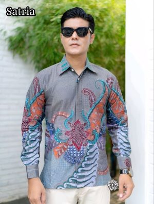 Kemeja Batik Tulis Tanahan Lengan panjang