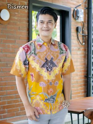 Kemeja Batik Tulis Motif Diamond Lengan pendek