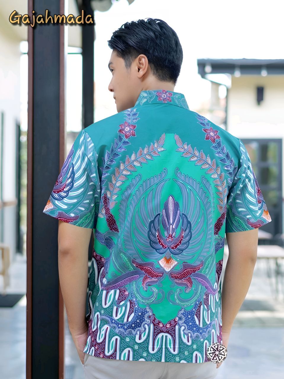 Kemeja Batik Tulis Motif Gajahmada Lengan pendek - Gambar 2