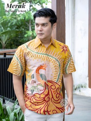 Kemeja Batik Tulis Motif Merak Lengan pendek