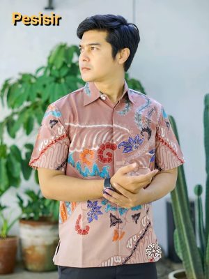 Kemeja Batik Tulis Motif Pesisir Lengan pendek