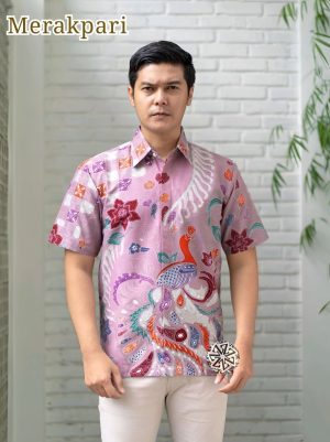 Kemeja Batik Tulis Motif Merakpari Lengan pendek