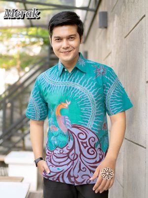 Kemeja Batik Tulis Motif Merak Lengan pendek