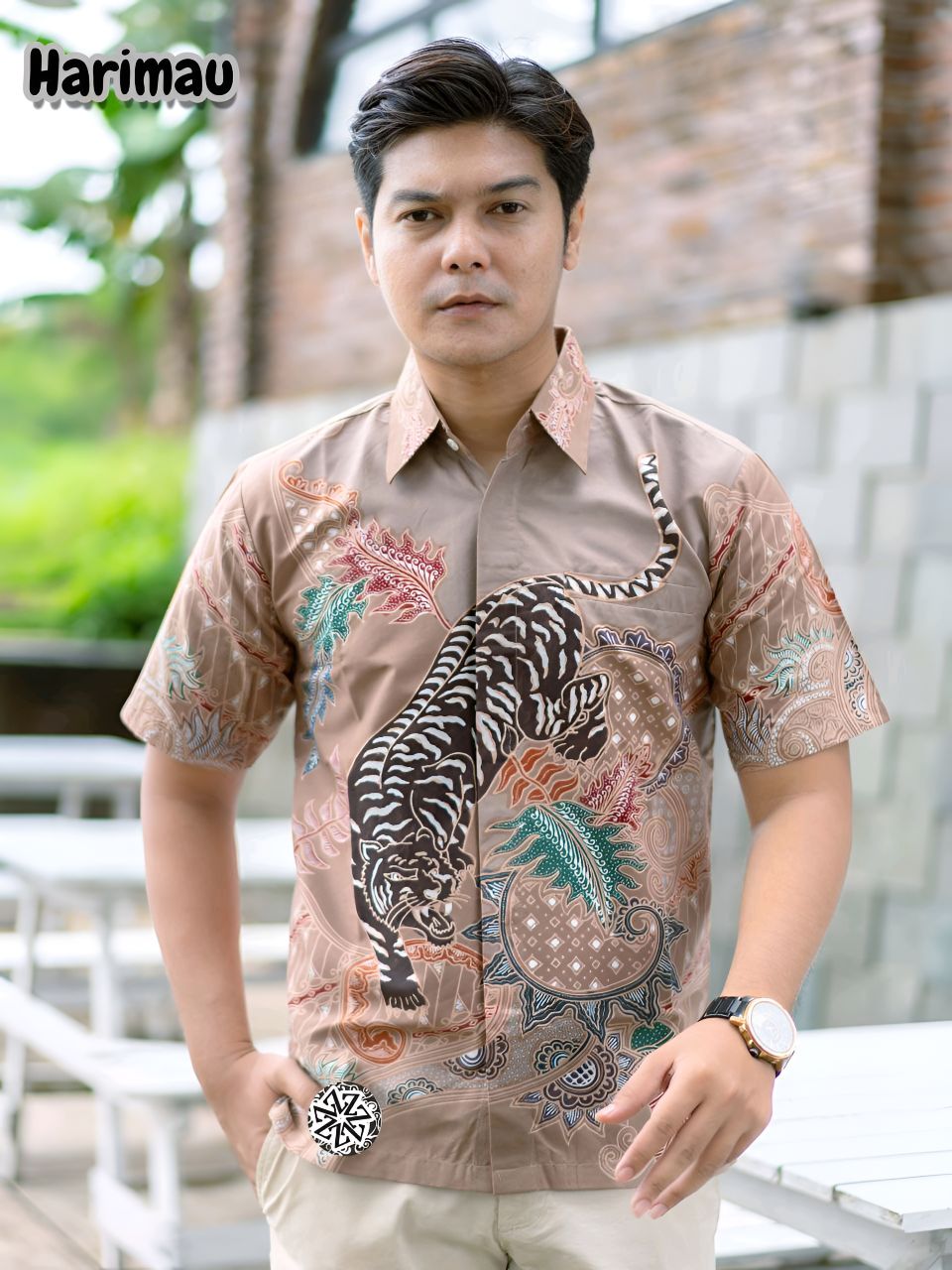 Kemeja Batik Tulis Motif Harimau Lengan pendek