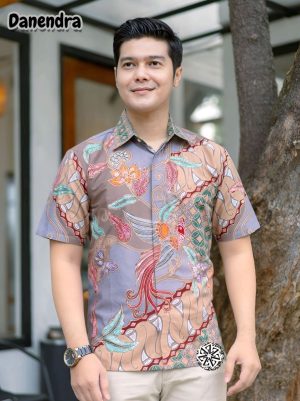 Kemeja Batik Tulis Motif Danendra Lengan pendek
