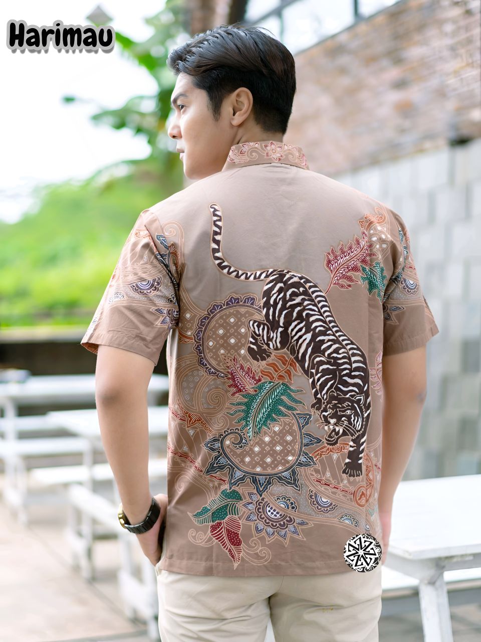 Kemeja Batik Tulis Motif Harimau Lengan pendek - Gambar 2