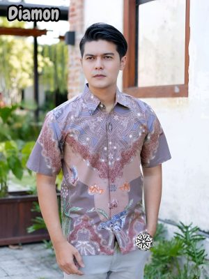 Kemeja Batik Tulis Motif Diamond Lengan pendek