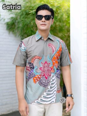 Kemeja Batik Tulis Motif Satria Lengan pendek